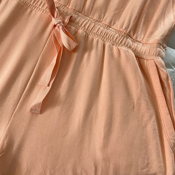 Amazon Essentials Orange V Neck Short Sleeve Romper XL - Picture 4 of 9